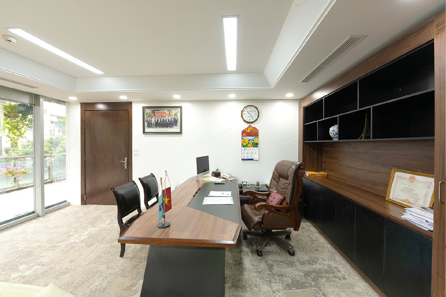 VĂN PHÒNG ĐIỆN LẠNH HÒA PHÁT